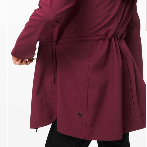 Lululemon Glyde Along Softshell - Picture 3 of 4